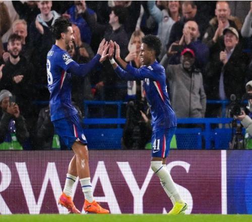 51！半场3粒点球，巴西18岁天才破新纪录，切尔西痛击欧冠4冠王