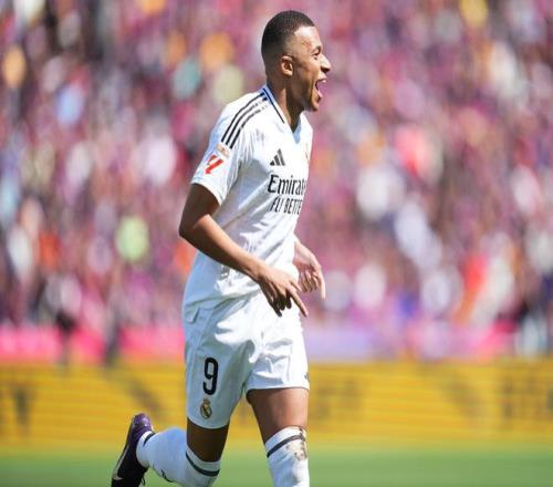 姆巴佩代表皇马4次参加国家德比打进5球，已连续3场取得进球