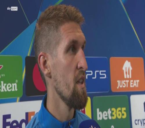 安德里希：丢第二球时确实太激进了，格里马尔多能力欧洲罕见