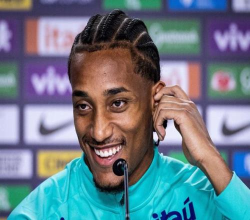 若昂佩德罗：在切尔西我的队友更强，我获得的曝光度也更高