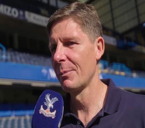 格拉斯纳：周一埃泽会来训练场，希望他能随队出战欧协联附加赛