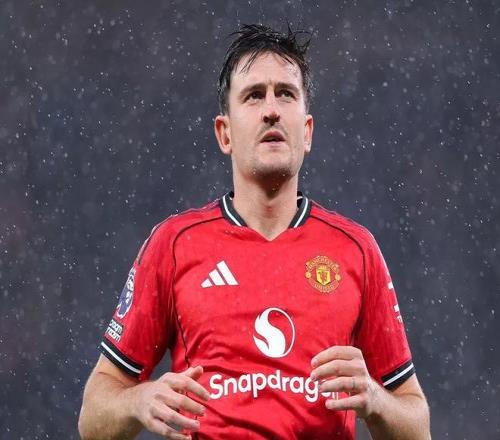 镜报：若曼联提出合适的合同，马奎尔将拒绝沙特50万镑的薪水