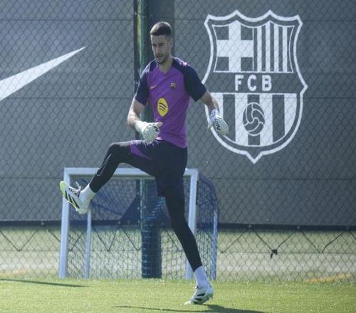 霍安加西亚：穆里奇踢到了我的脸，VAR说是红牌就没问题