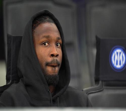 意天空：图拉姆目前仍在单独训练，大概率无缘对阵罗马