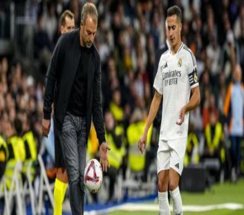 世体：巴萨再次为弗里克的红牌上诉，希望他能在国家德比中指挥