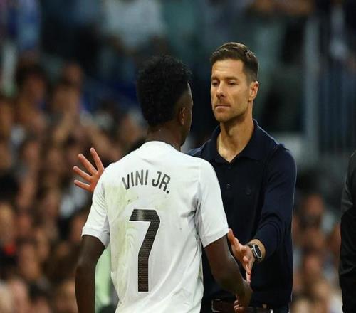 马卡：皇马认为维尼修斯已与阿隆索和解，不会对其进行处罚