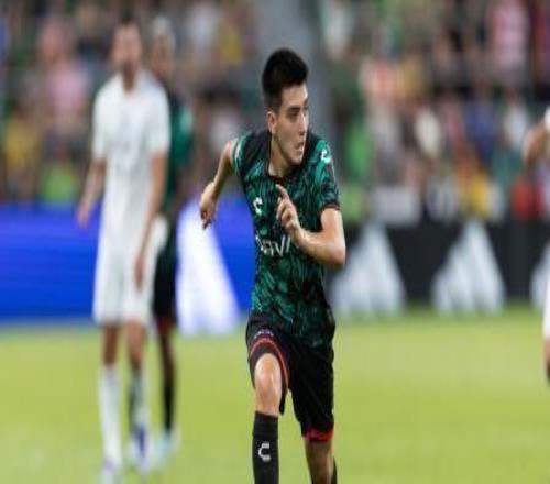 世体：巴萨关注16岁墨西哥新星莫拉，球员已引起多家豪门争夺