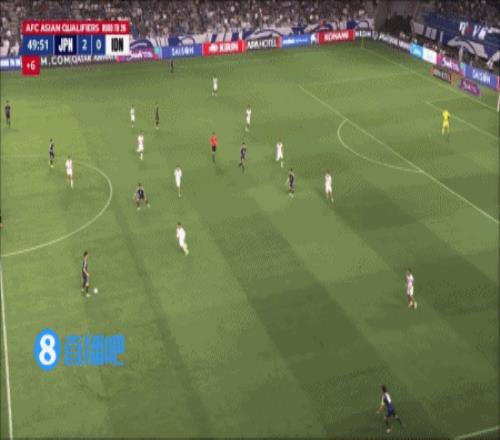 闲庭信步！镰田大地连过两人，面对2人封堵轻巧挑门梅开二度！