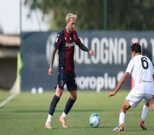 贝尔纳代斯基：在博洛尼亚感觉很好，想和基耶萨一起去世界杯