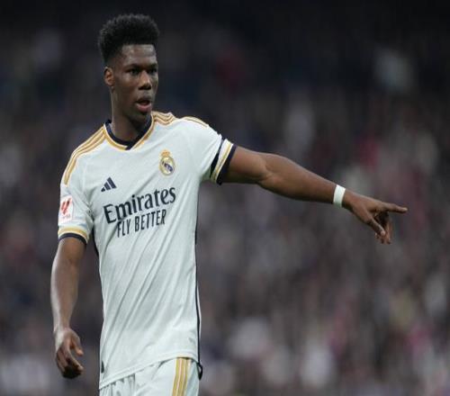 琼阿梅尼：我对阿隆索很满意，他和安切洛蒂都是伟大的教练