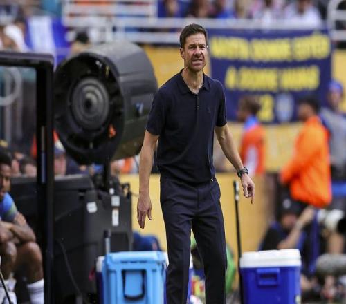 阿隆索陷入危机：上任5个月2次硬仗全溃败+被打29被批只会虐菜