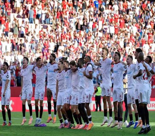 遭塞维利亚暴击，这样的巴萨让人陌生