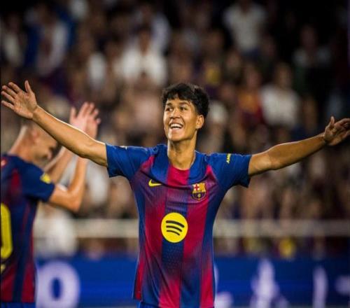 首发出战西甲，巴萨17岁小将德罗迎来一队首秀