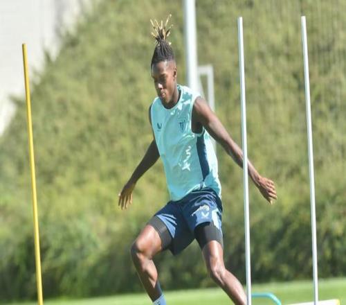 西媒：因伤落选西班牙国家队后，尼科将在本轮西甲复出