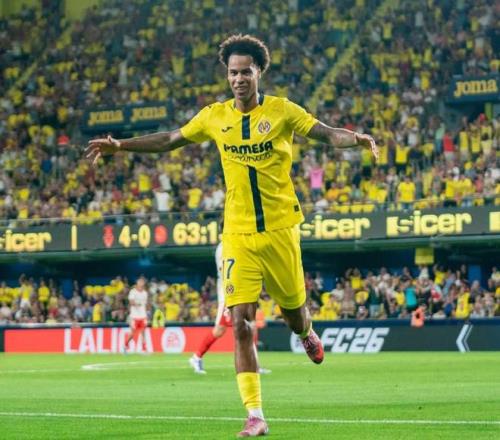 布坎南上演帽子戏法，成21世纪第二位五大联赛戴帽的加拿大人