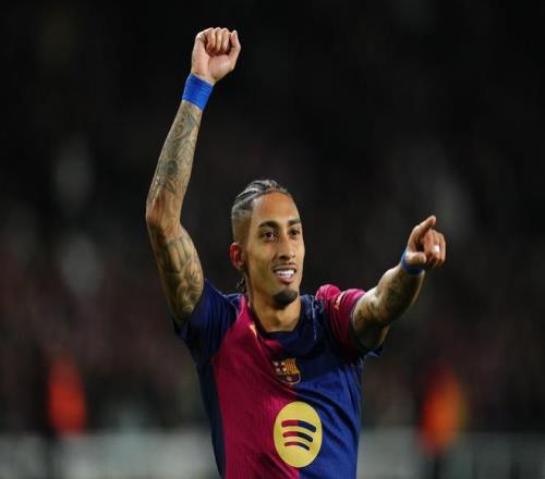 打进巴萨全队赛季西甲首球，拉菲尼亚是队史第5位做到的巴西球员