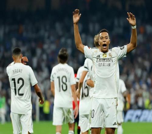 10！新援集体亮相，姆巴佩救主，皇马开门红，阿隆索首秀告捷