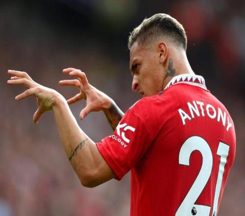 曼联空欢喜3小时：与贝蒂斯达成协议+安东尼拒降薪转会彻底黄了