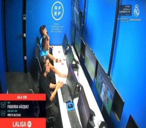 记者：皇马vs皇社VAR裁判预计将继续执法巴列卡诺vs塞尔塔