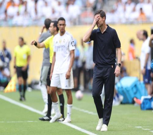 200506赛季以来，阿隆索是皇马主帅西甲首秀首发第三年轻主教练