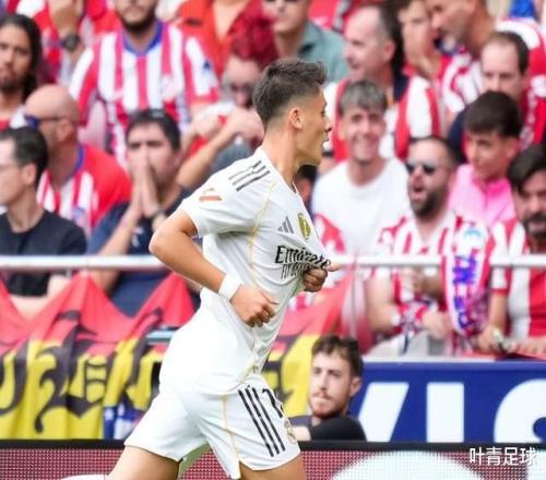 皇马20岁核心出彩：左脚变魔术11分钟造2球！龙哥腾空欢呼