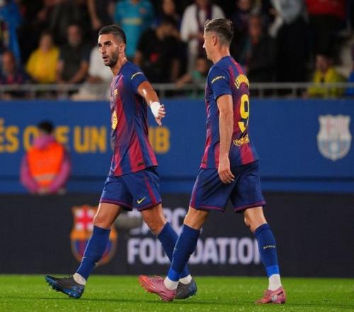 奥尔莫传射，费兰双响破球荒，巴萨30赫塔费，主场豪取21场不败