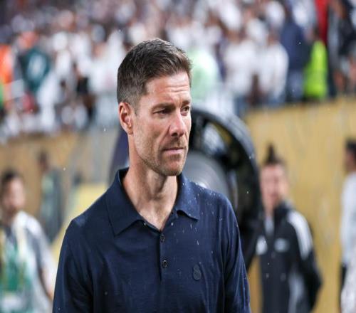 恢复常态，皇马新帅阿隆索在开球前约1小时才公布首发