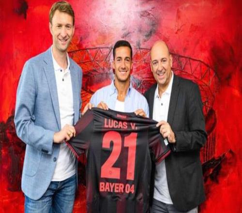 官方：勒沃库森免签皇马旧将巴斯克斯，双方签约2年