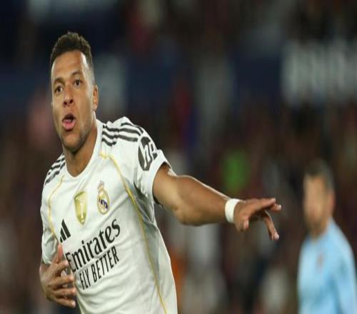 世体：皇马抱怨对方黄牌少，自己却7场4点