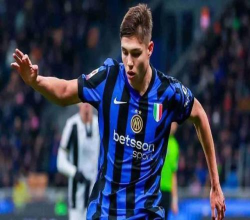 记者：巴列卡诺已就帕拉西奥斯的转会与国米进行谈判