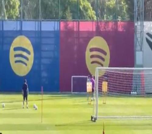 西媒：莱万今天仍单独训练，周末出战马略卡存疑