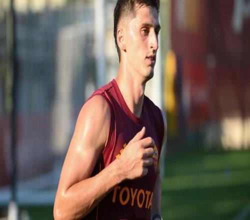 莫雷托：阿拉维斯、马略卡和塞维利亚有意罗马后卫库穆布拉