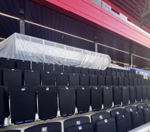 世体：巴萨启用475个VIP座椅资产，将在克鲁伊夫球场首次使用