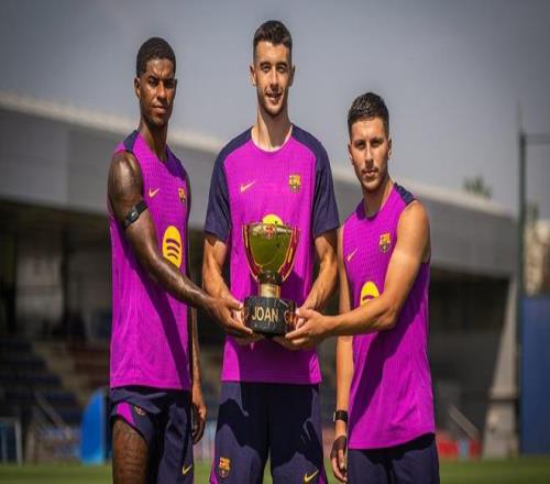 每体：巴萨工资帽问题待解，仍盼西甲首轮前完成全部球员注册