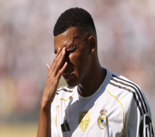 枪手旧将：巴黎大获成功让姆巴佩有点受伤，但他绝对是世界最佳