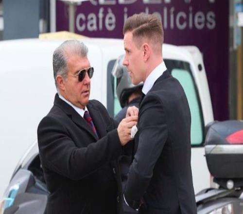 大反转！特狮同意签字+提交报告巴萨官宣双方和解：恢复队长身份