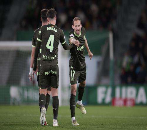 每体：布林德希望重返阿贾克斯，但赫罗纳不会免费放人