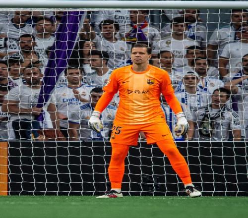 扑出姆巴佩点球，巴萨社媒晒图：这是一条专门致敬3C的帖子