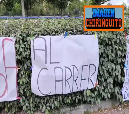 告别安帅&挖苦巴萨！皇马基地外标语：巴萨流落街头、感恩安帅