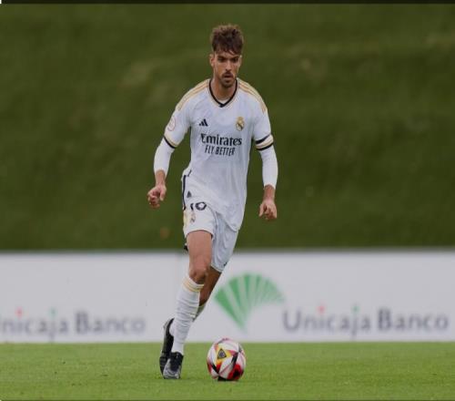 世体:皇马缺中后卫,季前赛会考察本队两名青训球员