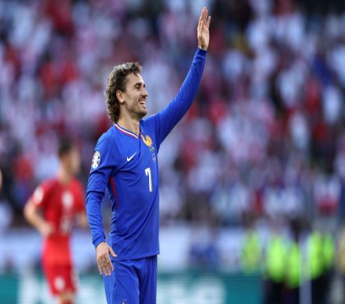 马卡报:格列兹曼依然是马竞的领袖球员,但后者目前无意与其续约