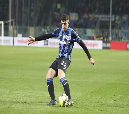 鲁杰里:皇马是近年来的最佳球队,但我们能抗衡对手并创造出机会