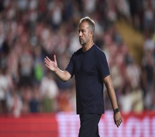 每体:巴萨高层依然对弗里克有信心,认为他提升了球员和球队