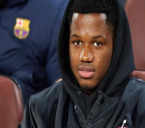 法蒂父亲回应球员未来问题:一切都很好,我们现在很开心