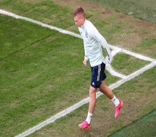 每体:莱比锡将拒绝巴萨对奥尔莫5000万欧+1500万欧浮动报价