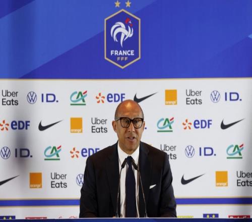 法国足协主席:没和齐达内接触过是因为要尊重德尚的合同