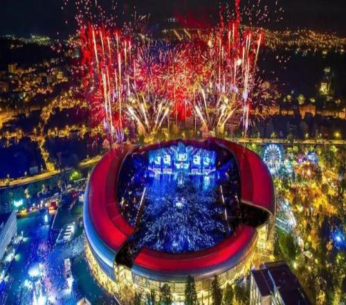 每体：迪拜举办“梅西体验展”，球迷可通过VR回顾其职业生涯