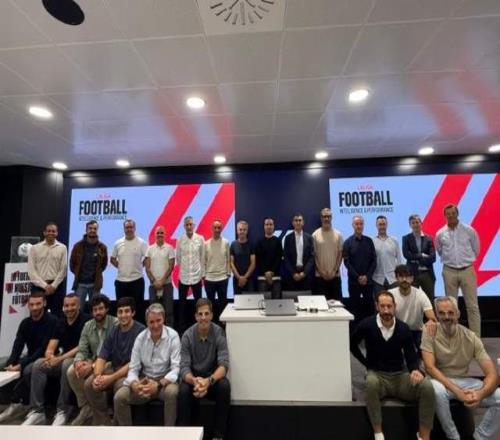 伟大的重逢！西甲联盟召集失业教练培训：2名国安名帅同出席！