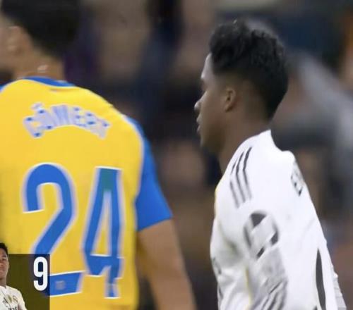 终于上场了，恩德里克替补登场迎来赛季首秀