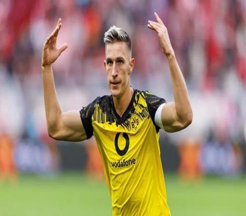 英媒：利物浦已就引进多特后卫施洛特贝克展开初步接触